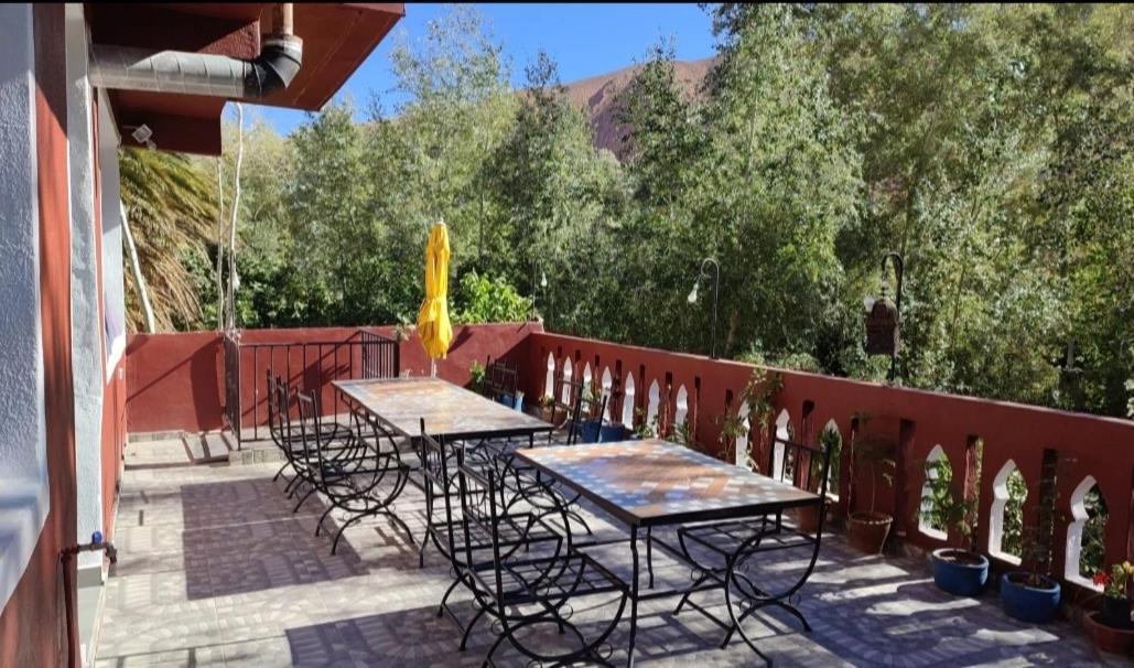 Auberge De La Riviere Du Dades Boumalne Dades Exterior photo