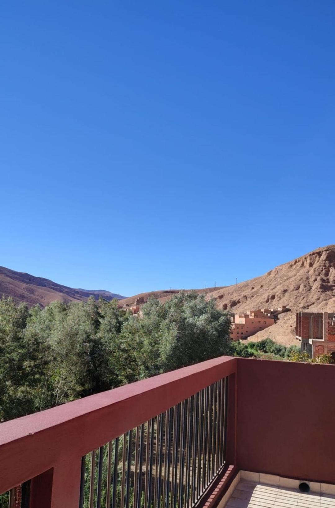 Auberge De La Riviere Du Dades Boumalne Dades Exterior photo